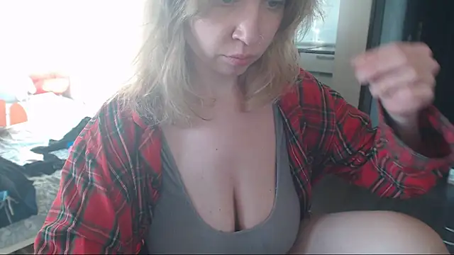 amanda kiss kiss online show from 02/28/25, 01:58