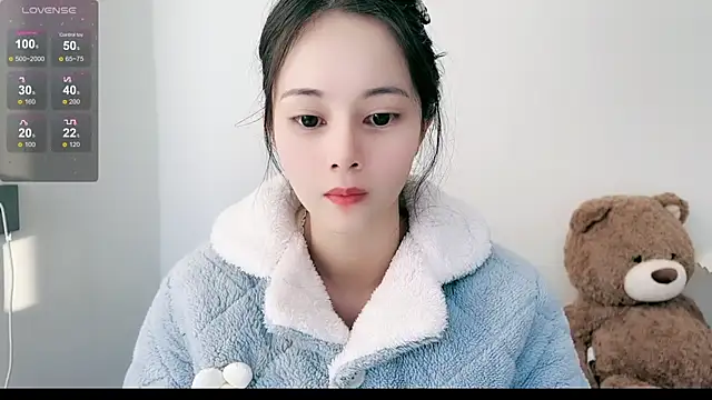 Snapshot of Judy520 chatting on 12/16/24, 11:39 Judy520 online show from 12/16/24, 11:39