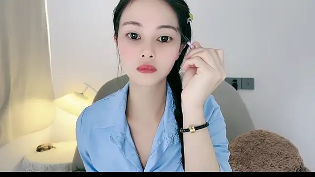 Snapshot of Judy520 chatting on 12/21/24, 12:20 Judy520 online show from 12/21/24, 12:20