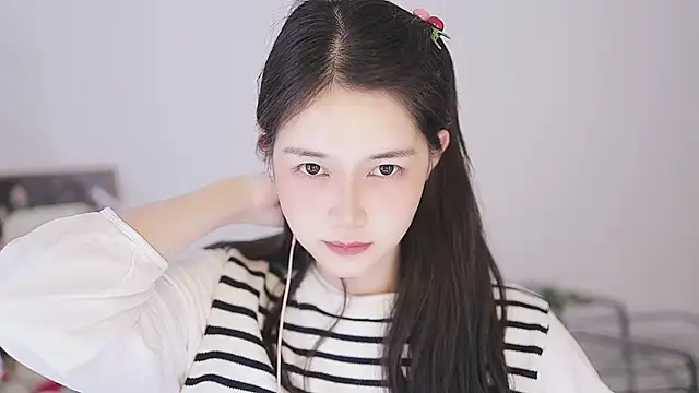 Snapshot of Judy520 chatting on 02/18/25, 01:00 Judy520 online show from 02/18/25, 01:00