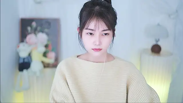 Snapshot of Judy520 chatting on 02/24/25, 01:35 Judy520 online show from 02/24/25, 01:35