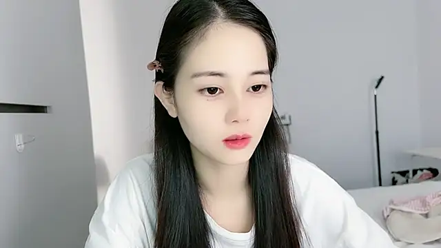 Snapshot of Judy520 chatting on 11/13/25, 01:37 Judy520 online show from 11/13/25, 01:37