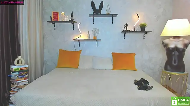 StripBianka online show from 03/14/25, 04:30