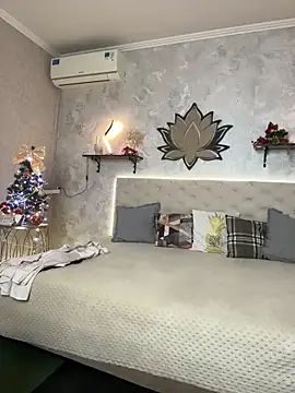 StripBianka online show from 01/15/26, 07:02