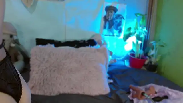 IM MAYA online show from 09/09/25, 11:32