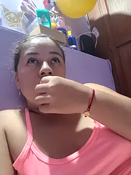 selena gomez2 online show from 10/19/25, 02:23