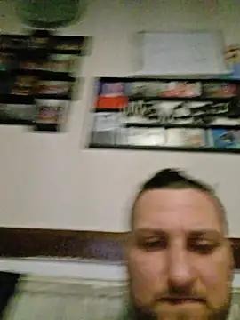 SmallDick    online show from 04/01/26, 06:14