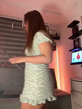 crystal bunny7 online show from 09/10/25, 01:49