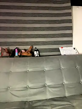 crystal bunny7 online show from 10/13/25, 01:27