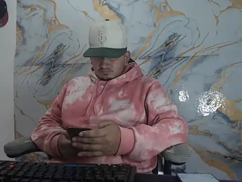 Snapshot of myke_andrade chatting on 02/24/26, 09:35 myke andrade online show from 02/24/26, 09:35