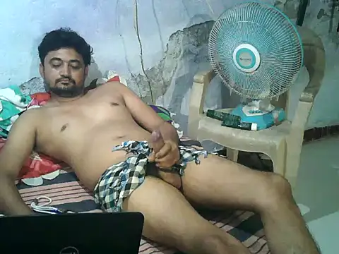 Snapshot of Rocobodymassager chatting on 07/10/26, 05:26 Rocobodymassager online show from 07/10/26, 05:26