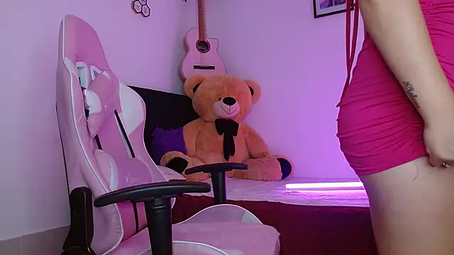 Dakota bumm online show from 10/25/25, 04:13