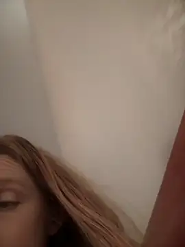 Snapshot of GoldenFlameGoddess chatting on 02/23/25, 11:25 GoldenFlameGoddess online show from 02/23/25, 11:25