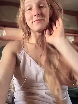 Snapshot of GoldenFlameGoddess chatting on 03/11/25, 06:08 GoldenFlameGoddess online show from 03/11/25, 06:08