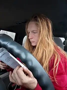 GoldenFlameGoddess online show from 12/19/25, 04:03