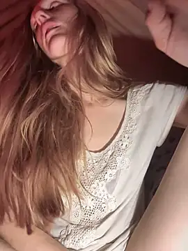 GoldenFlameGoddess online show from 03/16/26, 05:44