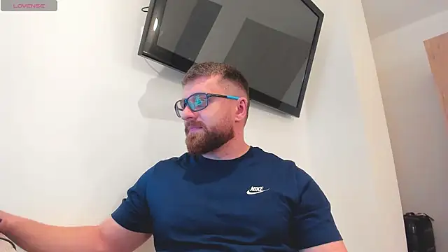 Findom guy online show from 02/20/26, 09:37