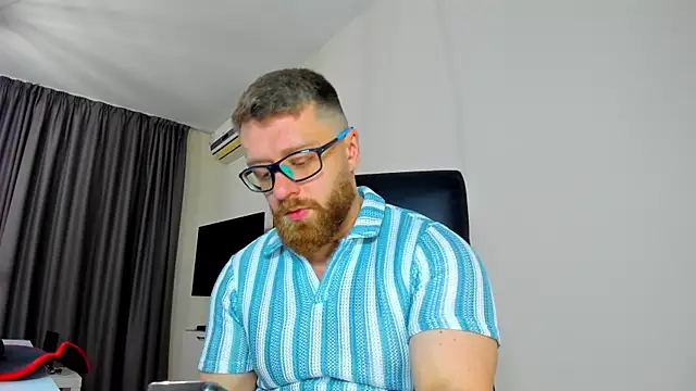 Findom guy online show from 04/13/26, 10:43