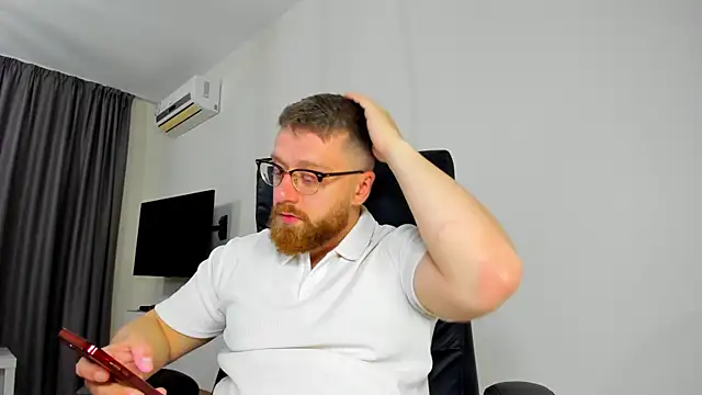 Findom guy online show from 04/15/26, 11:06