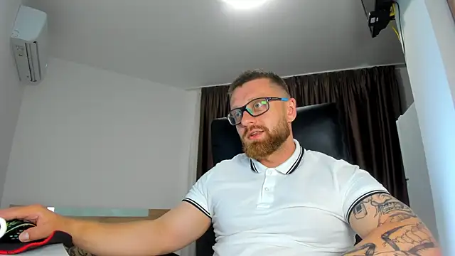 Findom guy online show from 06/24/26, 05:23