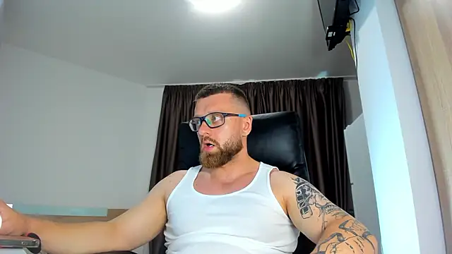 Findom guy online show from 07/07/26, 03:49