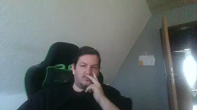 Golffahrer1982 online show from 10/04/25, 09:40