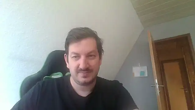 Golffahrer1982 online show from 10/16/25, 02:18