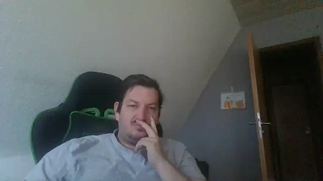 Golffahrer1982 online show from 11/14/25, 10:14