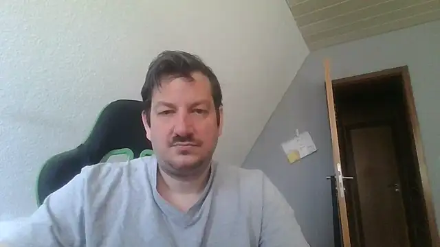 Golffahrer1982 online show from 06/15/26, 09:44