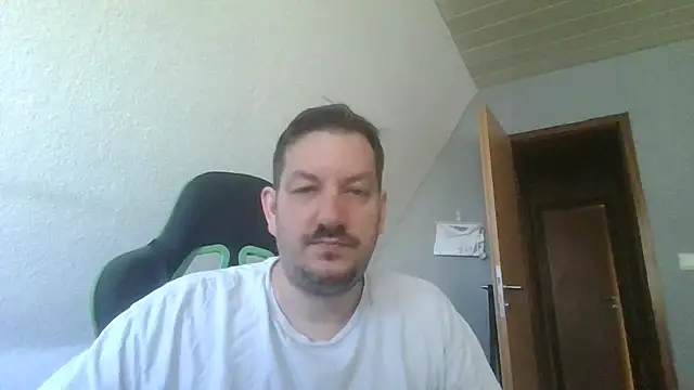 Golffahrer1982 online show from 06/26/26, 06:29