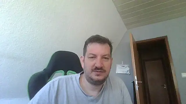 Golffahrer1982 online show from 06/27/26, 07:02