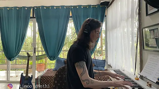 Antinoo Gnothi online show from 12/01/24, 07:47