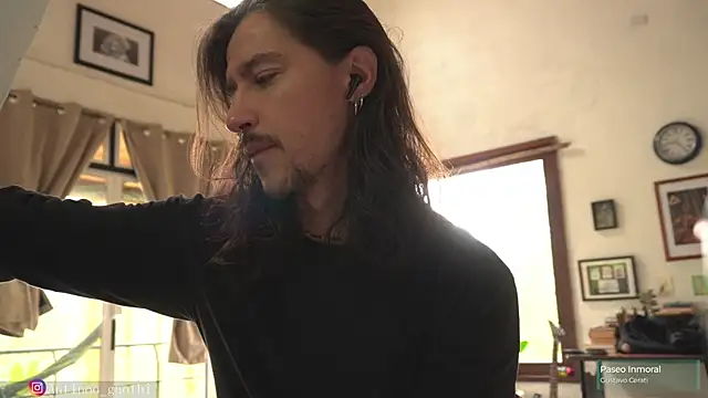 Antinoo Gnothi online show from 12/31/24, 02:25