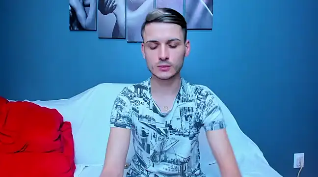 Snapshot of andboyfor6 chatting on 01/21/25, 12:50 andboyfor6 online show from 01/21/25, 12:50