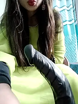 Noor Darliing online show from 02/05/25, 03:09