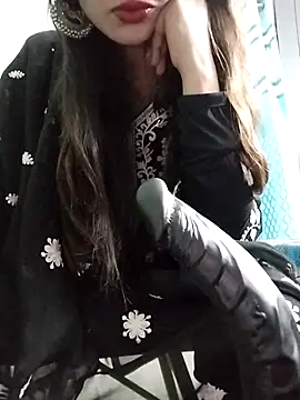 Noor Darliing online show from 02/10/25, 02:59