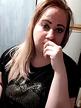 D Marinna online show from 02/21/26, 07:04