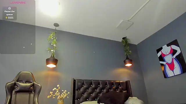 Sophiietaylor online show from 01/22/25, 11:53