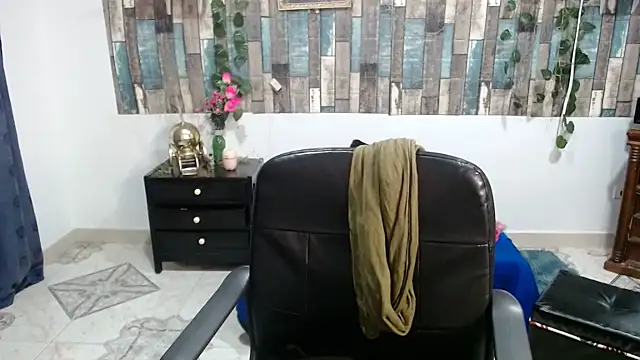 KarimaSarabe online show from 01/14/26, 10:03