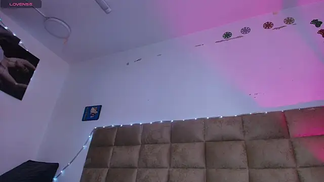  sex mia online show from 09/28/25, 07:30