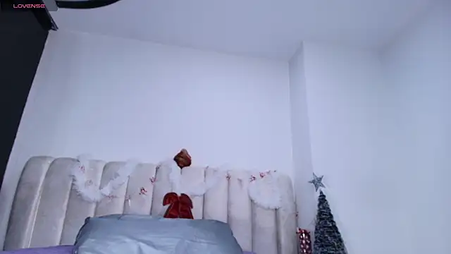  sex mia online show from 12/20/25, 07:21