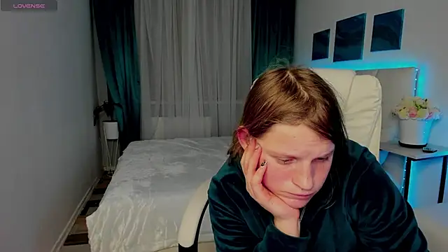 Kathlyn  Heath online show from 03/09/25, 09:46