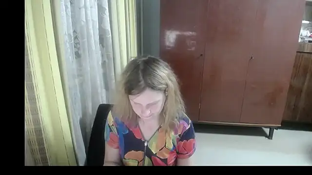 Kathlyn  Heath online show from 11/11/25, 08:09