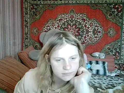 Kathlyn  Heath online show from 12/18/25, 09:37