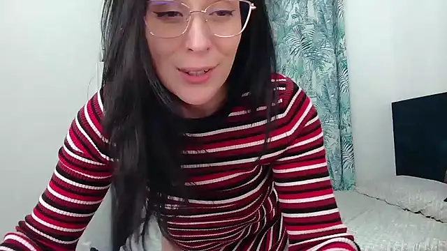 Lilith  D online show from 12/10/24, 08:27