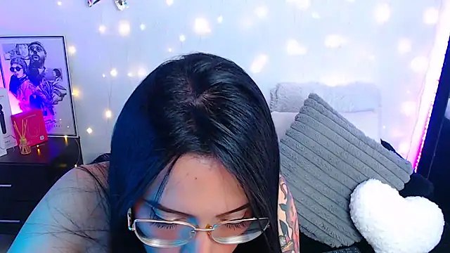 Isa Maiden1 online show from 06/02/26, 05:48