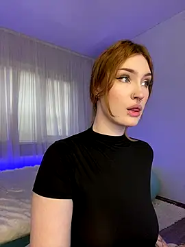 Snapshot of _Chlo__e chatting on 10/05/25, 09:40 Chlo e online show from 10/05/25, 09:40