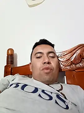 Diego leon27 online show from 01/08/25, 12:06