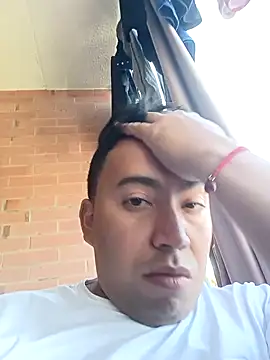 Diego leon27 online show from 01/12/25, 03:57