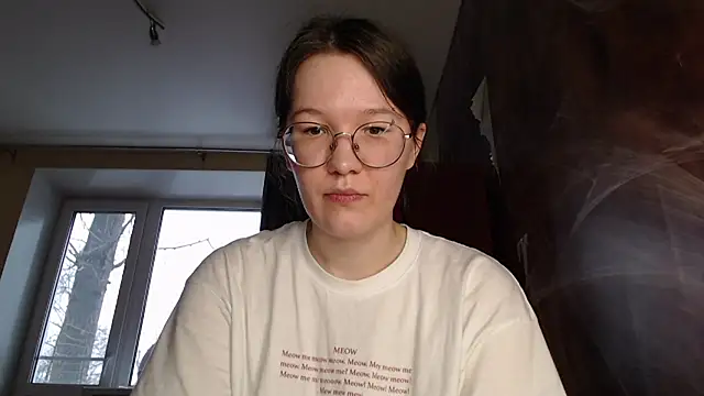 Snapshot of MiriamOr chatting on 01/19/25, 07:04 MiriamOr online show from 01/19/25, 07:04